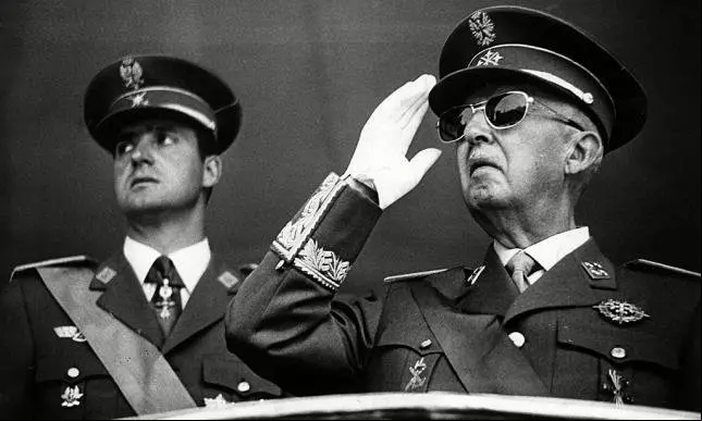 francisco-franco-with-jua-016
