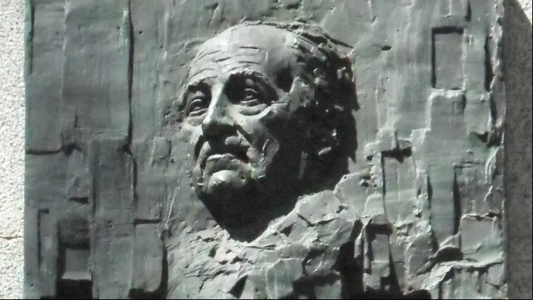 Plaque dedicated to FRANCISCO LARGO CABALLERO at the facade of Chamberi District Hall in Madrid (Spain).