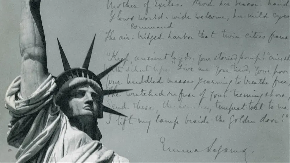 Cubierta Emma Lazarus 2