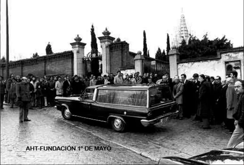 Momento del entierro de los abogados asesinados. (Cedida por la Colección fotográfica AHTF1M)