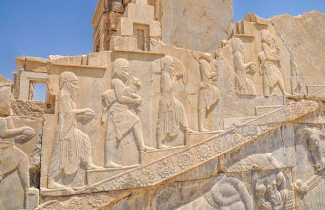 Soldados con ofrendas. Persépolis