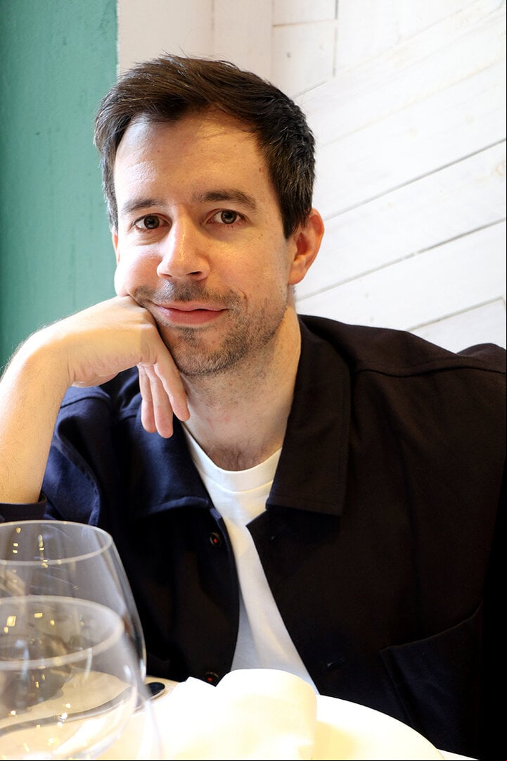 Mario Mora 6